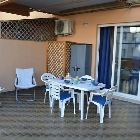 Open Space Centralissimo Nettuno Fronte Porto 外观 照片