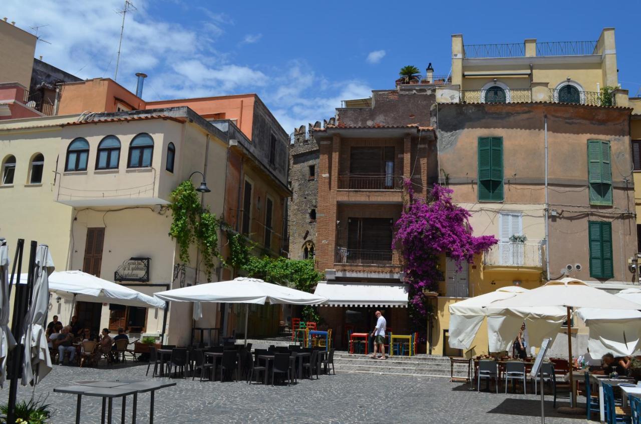 Open Space Centralissimo Nettuno Fronte Porto 外观 照片